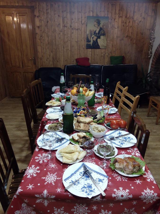 Tbilisi Downtown Guest House Bagian luar foto